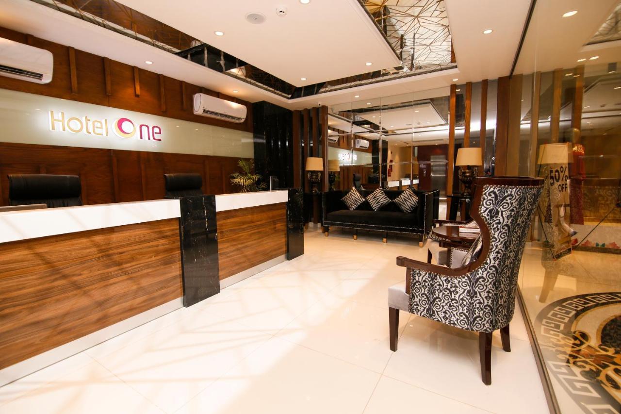 Hotel One Rahim Yar Khan Club Road מראה חיצוני תמונה