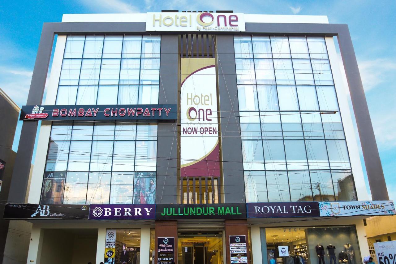 Hotel One Rahim Yar Khan Club Road מראה חיצוני תמונה